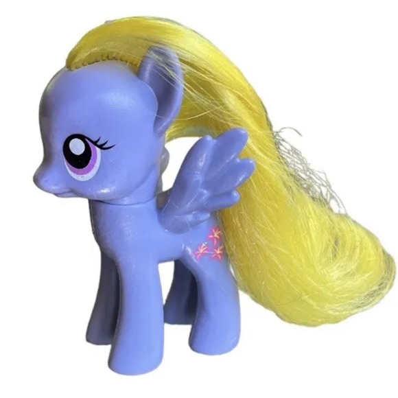 MLP My Little Pony LILY BLOSSOM G4 Figure Yellow Brushable Hair - Picture 1 of 7